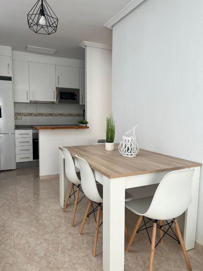 Atico Duplex Con Vista Mar Y Terraza Privada A 200M De La Playa Hasta 6 Personas Daire Garrucha Dış mekan fotoğraf